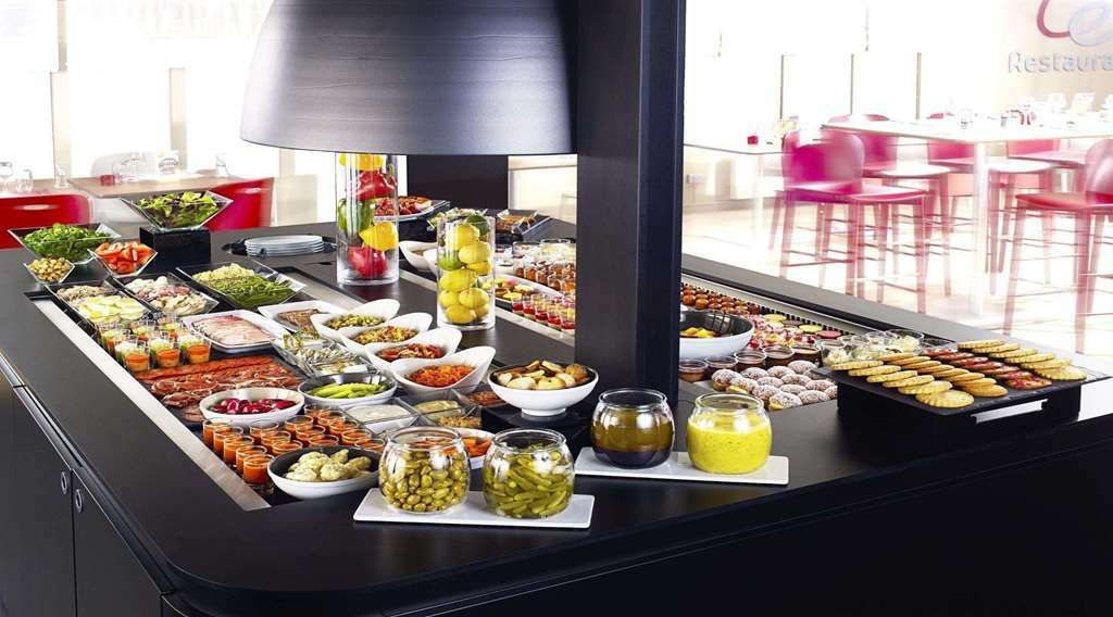 Campanile Rouen Nord - Barentin Hotel Restaurant photo